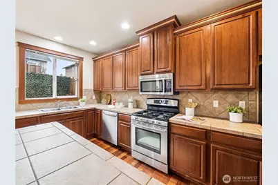 9432 202nd Street E, Graham, WA 98338 - Photo 7