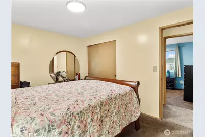 302 1st Avenue E, Pacific, WA 98047 - Photo 17