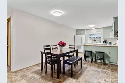 302 1st Avenue E, Pacific, WA 98047 - Photo 9