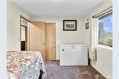 302 1st Avenue E, Pacific, WA 98047 - Photo 23