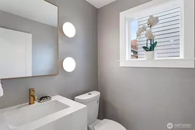8003 25th Avenue NW, Seattle, WA 98117 - Photo 15