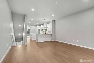 16823 Alder Way #E3, Lynnwood, WA 98037 - Photo 15