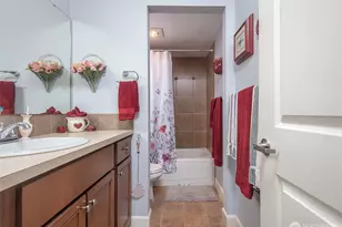 300 N 130th St, Seattle, WA 98133 - Photo 17