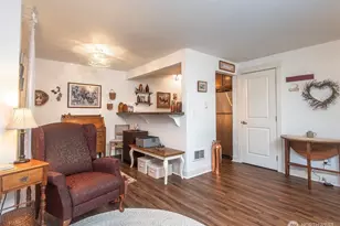 300 N 130th St, Seattle, WA 98133 - Photo 5