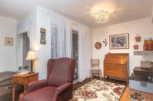 300 N 130th St, Seattle, WA 98133 - Photo 5