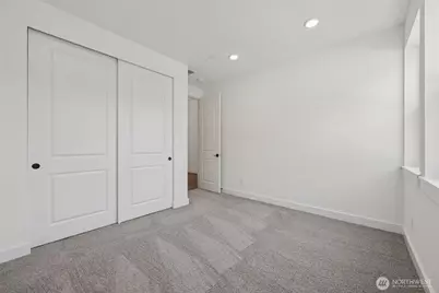 2211 Oak Court #10, Milton, WA 98354 - Photo 5