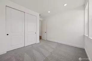 2211 Oak Ct, Milton, WA 98354 - Photo 5