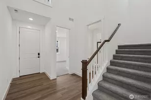 2211 Oak Ct, Milton, WA 98354 - Photo 3