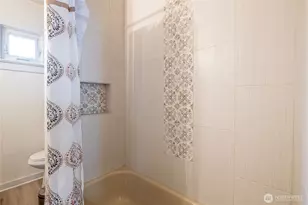 318 4th St SW, Puyallup, WA 98371 - Photo 21