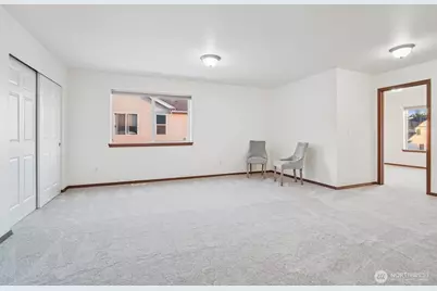 1324 Hansberry Avenue NE, Orting, WA 98360 - Photo 19