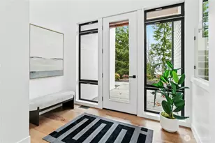 2115 Squak Mountain Loop SW, Issaquah, WA 98027 - Photo 3