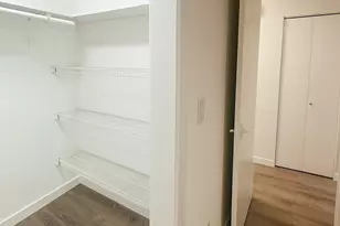 11211 NE 68th St, Kirkland, WA 98033 - Photo 13