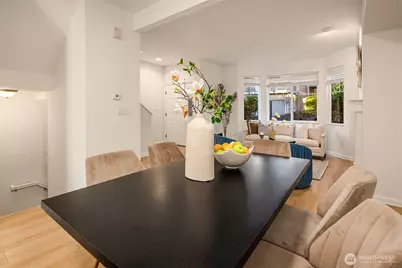 2840 139th Avenue SE #16, Bellevue, WA 98005 - Photo 9