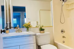 3927 1st Ave NE, Seattle, WA 98105 - Photo 21