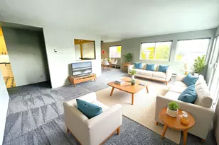 3927 1st Ave NE, Seattle, WA 98105 - Photo 11