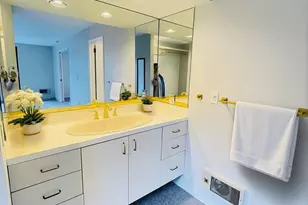 3927 1st Ave NE, Seattle, WA 98105 - Photo 35