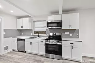 808 E 59th St, Tacoma, WA 98404 - Photo 9