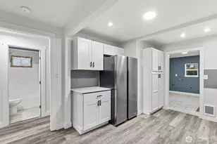 808 E 59th St, Tacoma, WA 98404 - Photo 11