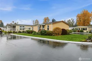 10702 63rd St E, Puyallup, WA 98372 - Photo 3