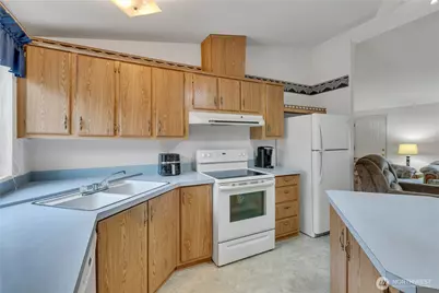 10702 63rd Street E #36B, Puyallup, WA 98372 - Photo 13