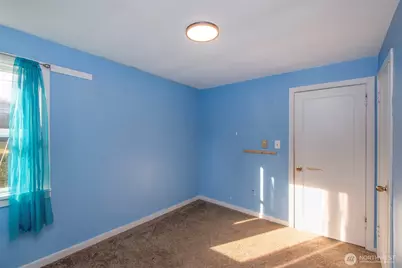 938 E 6th Street, Port Angeles, WA 98362 - Photo 13