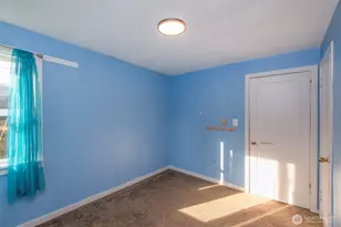 938 E 6th St, Port Angeles, WA 98362 - Photo 13