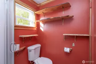 938 E 6th St, Port Angeles, WA 98362 - Photo 19