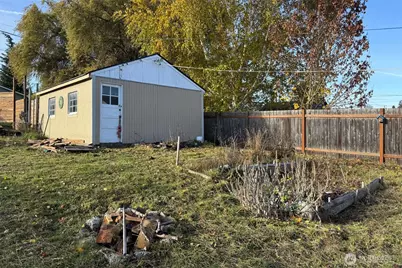 938 E 6th Street, Port Angeles, WA 98362 - Photo 31