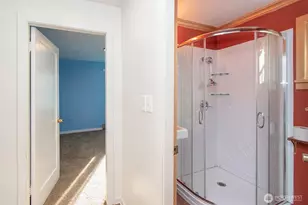 938 E 6th St, Port Angeles, WA 98362 - Photo 17