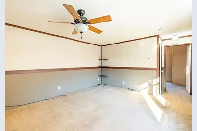 225 NE Ernst #25, Oak Harbor, WA 98277 - Photo 11