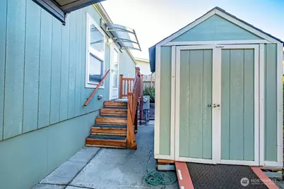 225 NE Ernst #25, Oak Harbor, WA 98277 - Photo 3