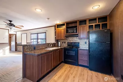 225 NE Ernst #25, Oak Harbor, WA 98277 - Photo 21
