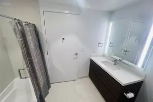 188 Bellevue Way NE, Bellevue, WA 98004 - Photo 17