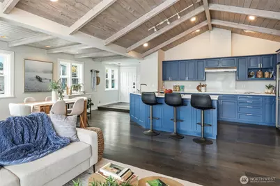 1212 E Shelby #5, Seattle, WA 98102 - Photo 11