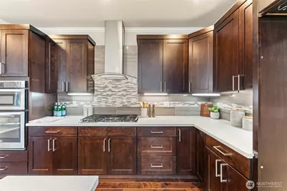 19726 Filbert Drive, Bothell, WA 98012 - Photo 9