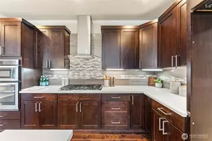 19726 Filbert Dr, Bothell, WA 98012 - Photo 9