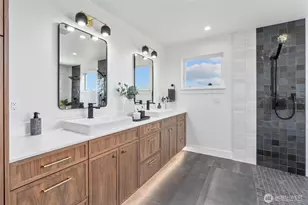 2571 26th Ave W, Seattle, WA 98199 - Photo 27