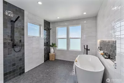 2571 26th Avenue W, Seattle, WA 98199 - Photo 29