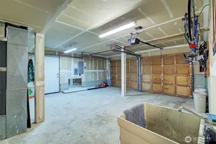 2010 8th St Ct SW, Puyallup, WA 98371 - Photo 33