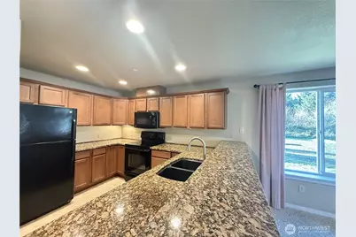 978 Point Brown Avenue SE #3, Ocean Shores, WA 98569 - Photo 9