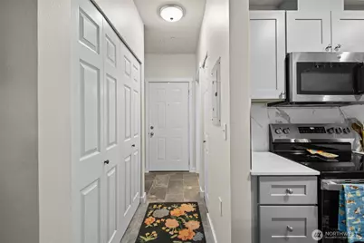 801 Rainier Avenue N #E324, Renton, WA 98057 - Photo 9