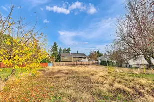 7723 Cascade Dr, Everett, WA 98203 - Photo 13