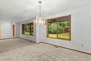 16715 SE 235th St, Kent, WA 98042 - Photo 3