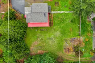 7655 NE 204th Pl, Kenmore, WA 98028 - Photo 37