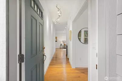 7650 NE 204th Place, Kenmore, WA 98028 - Photo 5