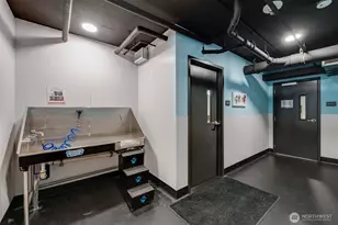 450 South Main St, Seattle, WA 98104 - Photo 35