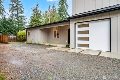 12531 25th Avenue NE #Unit A, Seattle, WA 98125 - Photo 3