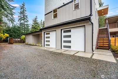 12531 25th Avenue NE #Unit B, Seattle, WA 98125 - Photo 35