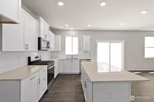 7915 287th Pl NW, Stanwood, WA 98292 - Photo 11