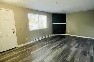 10603 - 10605 10th Ave Ct S, Tacoma, WA 98444 - Photo 5